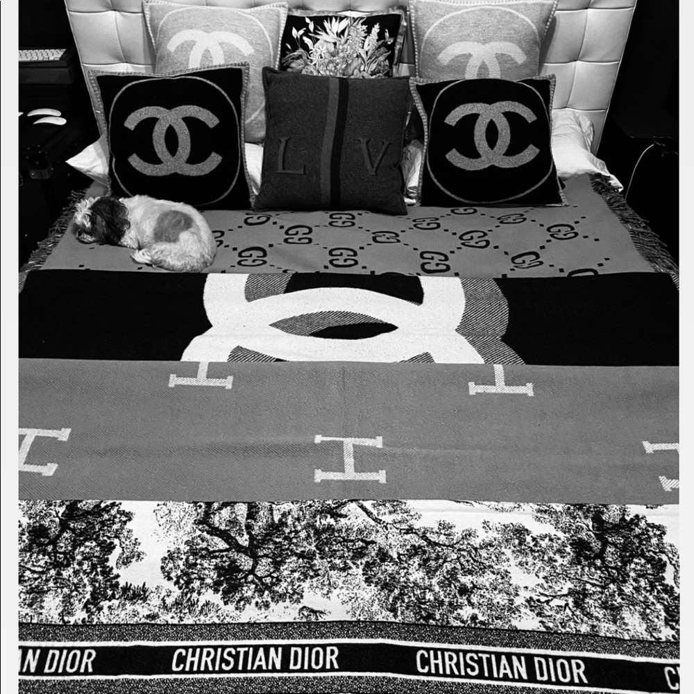 Versace tie - Picture 6 of 6